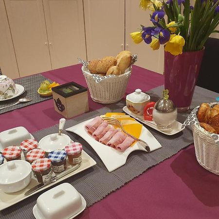 Les Centauris Bed & Breakfast Pleguien Luaran gambar
