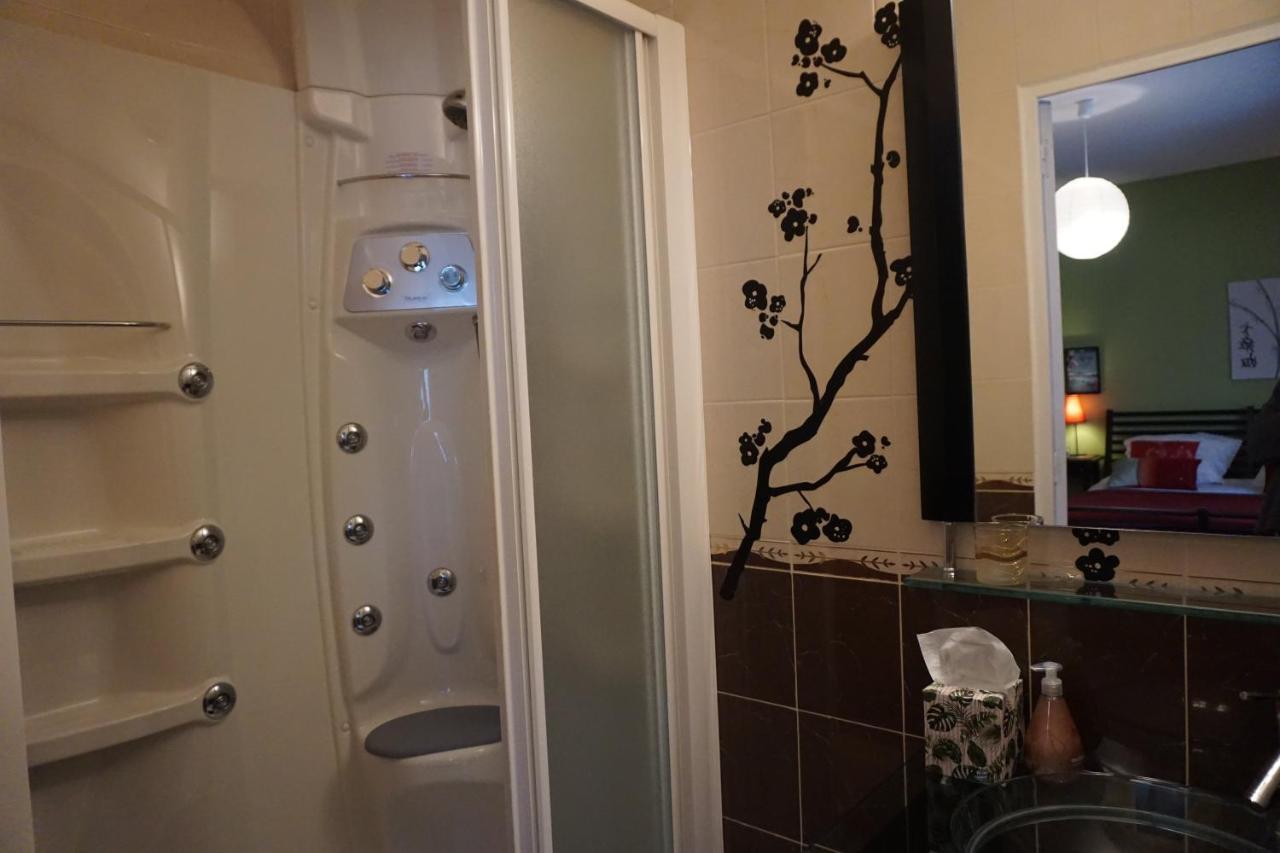 Les Centauris Bed & Breakfast Pleguien Luaran gambar