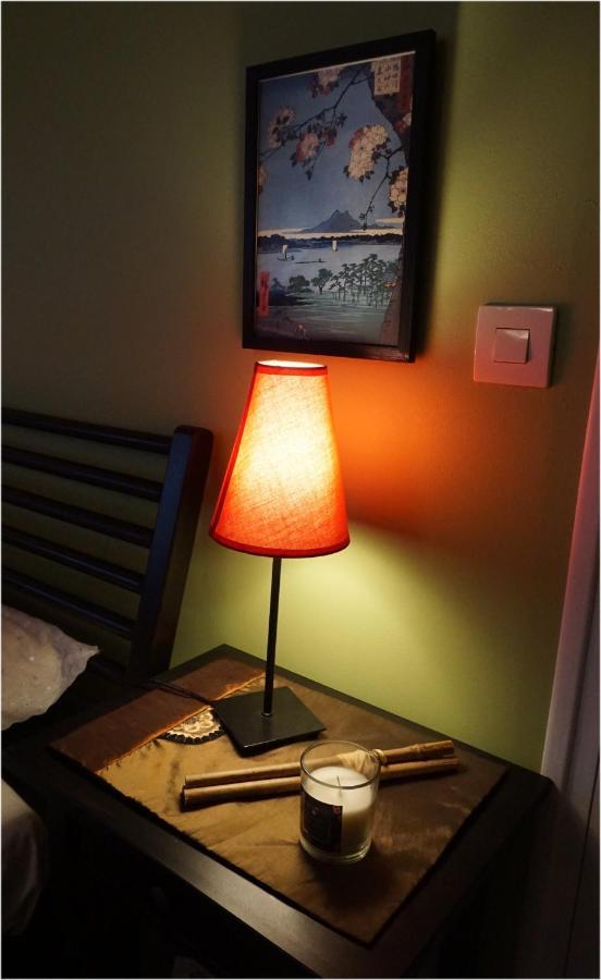 Les Centauris Bed & Breakfast Pleguien Luaran gambar