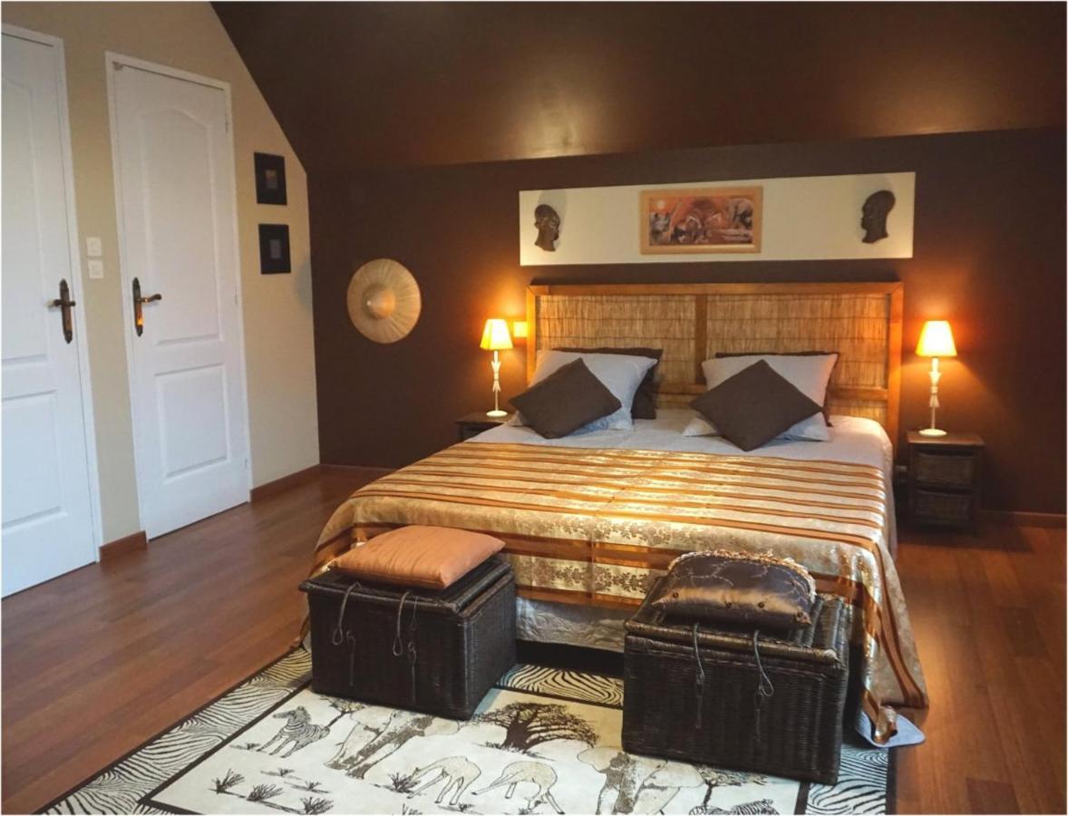 Les Centauris Bed & Breakfast Pleguien Luaran gambar